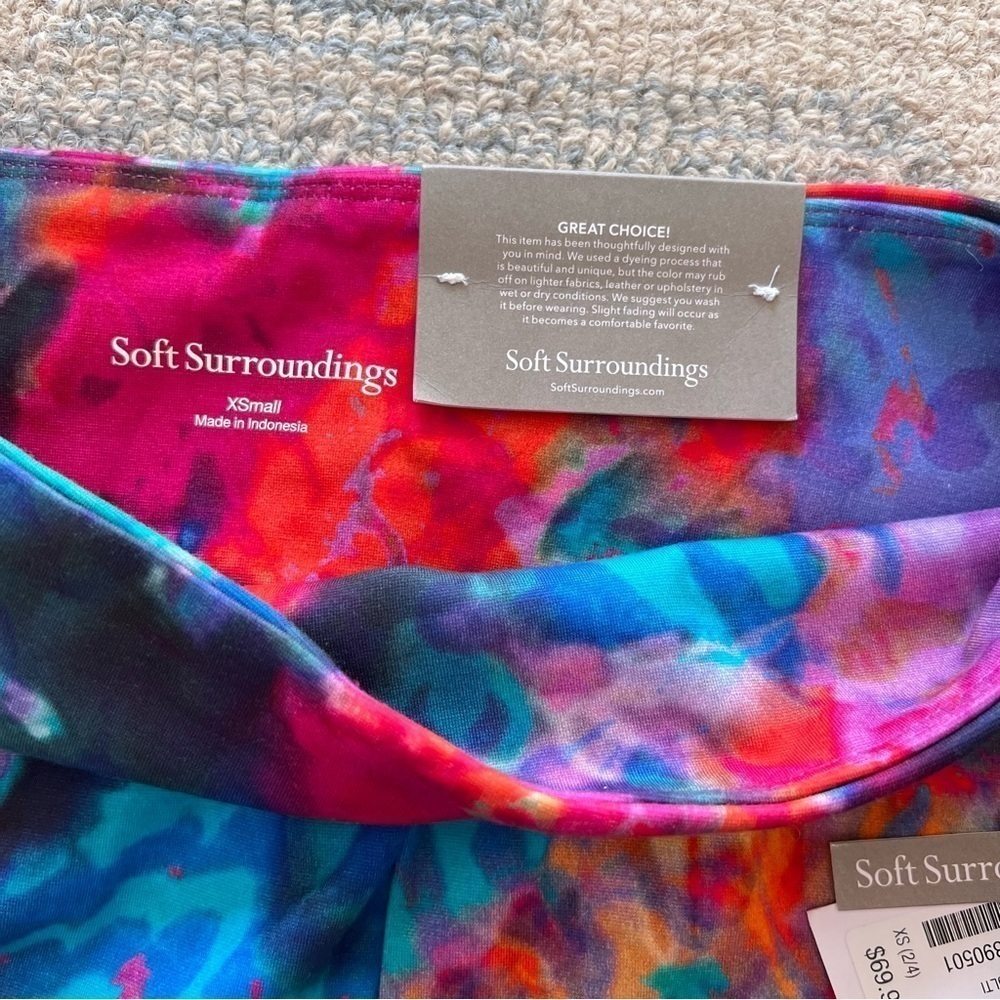 SOFT SURROUNDINGS PREMIUM FLORAL LEGGINGS SIZE XS NWT - Picture 3 of 6
